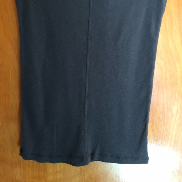 VS Tee Shop | Soft Gray Cap Sleeve Tee - Picture 6 of 6